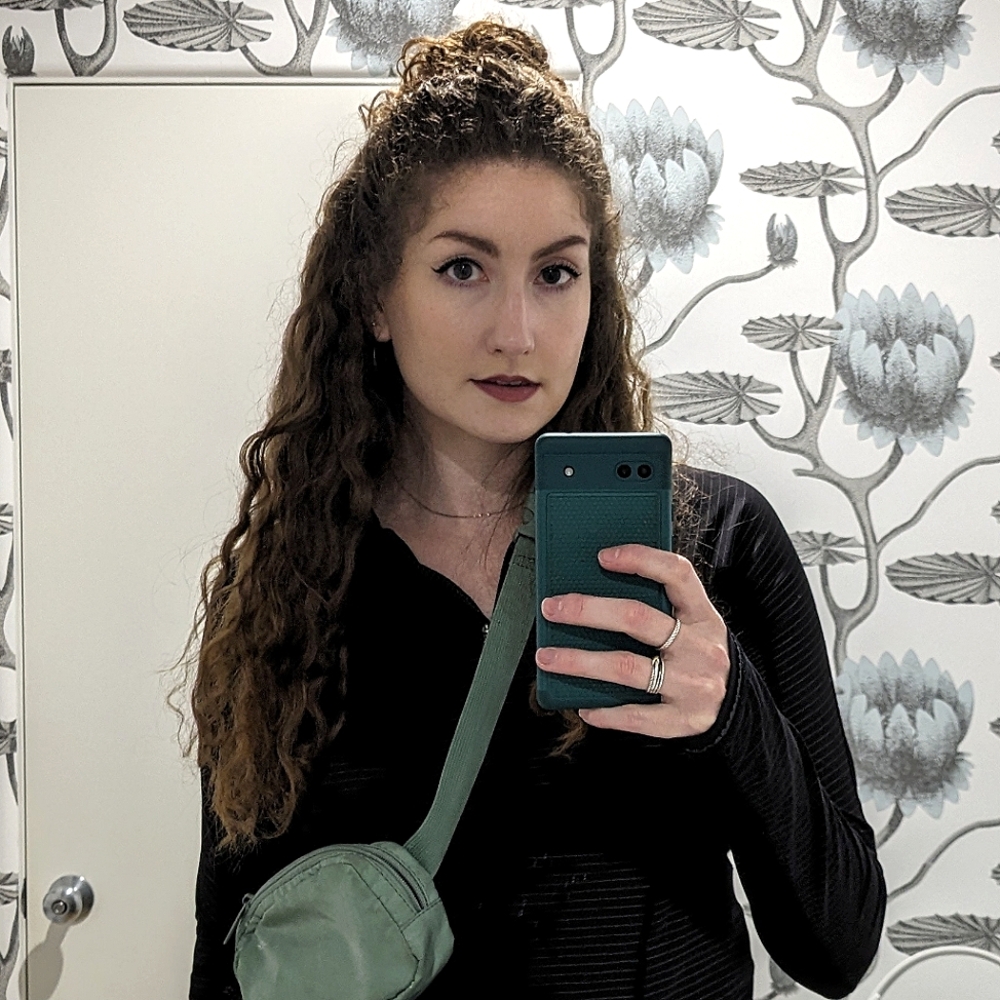 Meet your Posher, Natalie